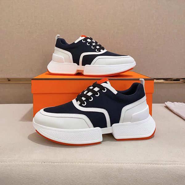 

the 2023 new leather splicing sneakers for men and women with the same pair of high platform shoes are available in four colors, Black