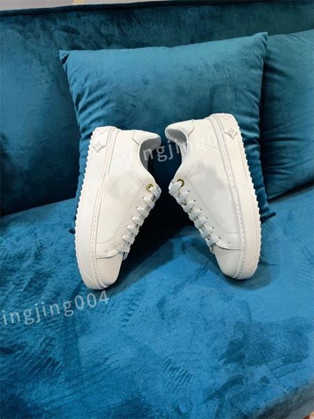 

2023 new men designer sports shoes fashionable sports shoes women comfortable and breathable mesh training shoes casual shoes, Black