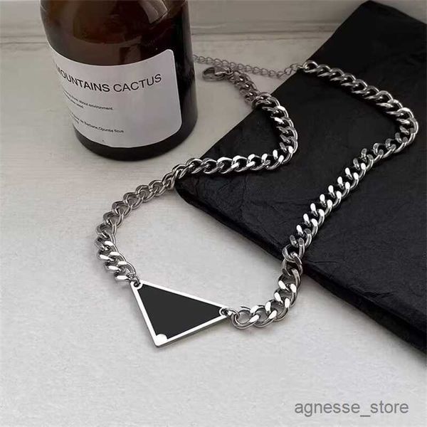 

pendant necklaces mens necklace designer color women letters love trendy men cool street womens pendants necklaces ladies chains luxury r230, Silver