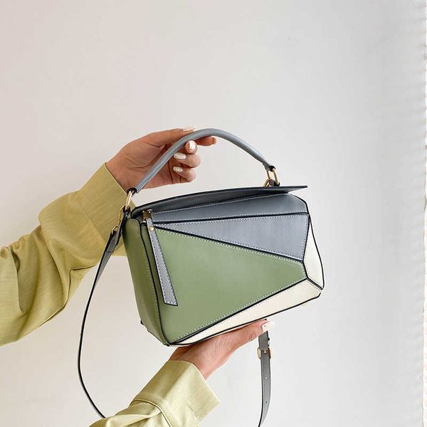 

Bags Dinner bags New 2023 Single Shoulder Crossbody Women's Bag Colored Panel Puzzle Geometry Ceiling Portable Mini Pillow, Grey green mosaic