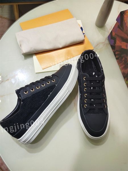 

2023 new luxury designer sneakers timeout women casual shoes lady calfskin white pattern shoe retro styles classical quality, Black
