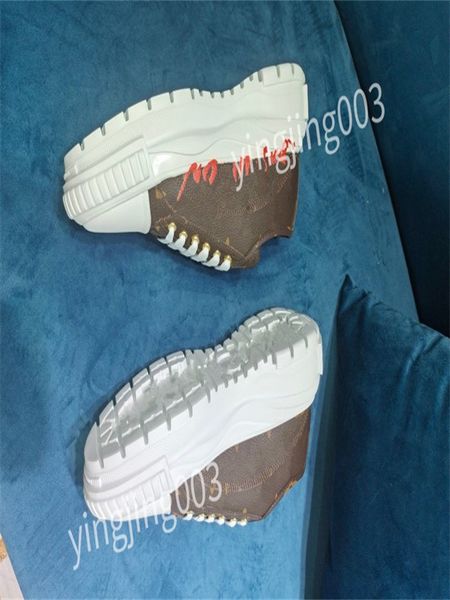 

2023 luxury designer sneakers sneakers women casual shoes lady lambskin calfskin shoes retro style fashionable, Black