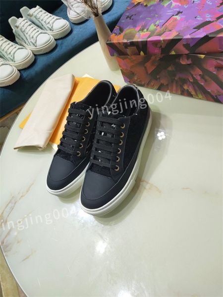

2023 luxury designer sneakers timeout women casual shoes lady calfskin white pattern shoe retro styles classical quality, Black