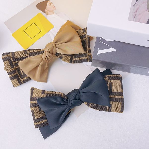 

classic f-letter designers hair clips big bowknot design khaki black mix luxury women barrettes decor party wedding girls fashion hairjewelr, Golden;silver
