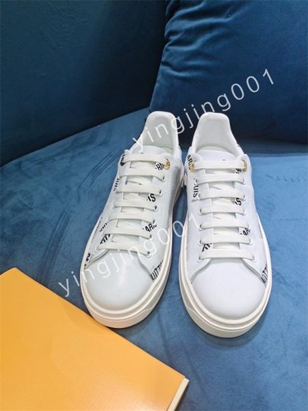 

2023 new color matching casual sneakers black and white round low skateboard shoes sports platform heightening simple all-match