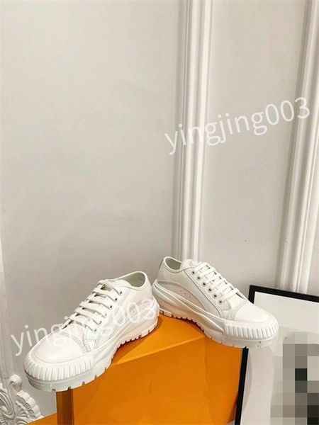 

new women casual shoes designer sneakers lady lambskin calfskin white shoe retro style fashionable quality size 35-41, Black