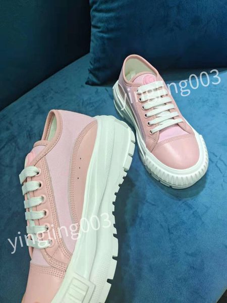 

new designer sneakers sneakers women casual shoes lady lambskin calfskin shoes retro style fashionable, Black
