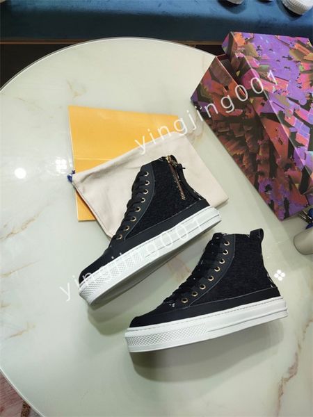 

2023 designer stripe casual shoes fashionable leather lace-up tennis shoe fabric low canvas sports men women, Black