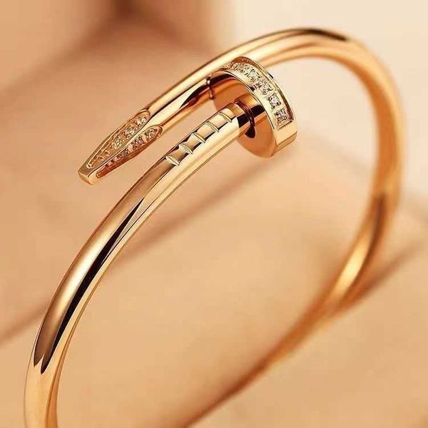 

designer selling card nail bracelet simple personality stainless steel open couple titanium jewelry girl, Black