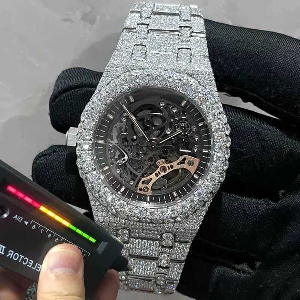 

wristwatch 2023 new version vvs1 vip ston skeleton watch pass tt mens diamonds mechanical eta movement iced out sapphiree68h, Silver