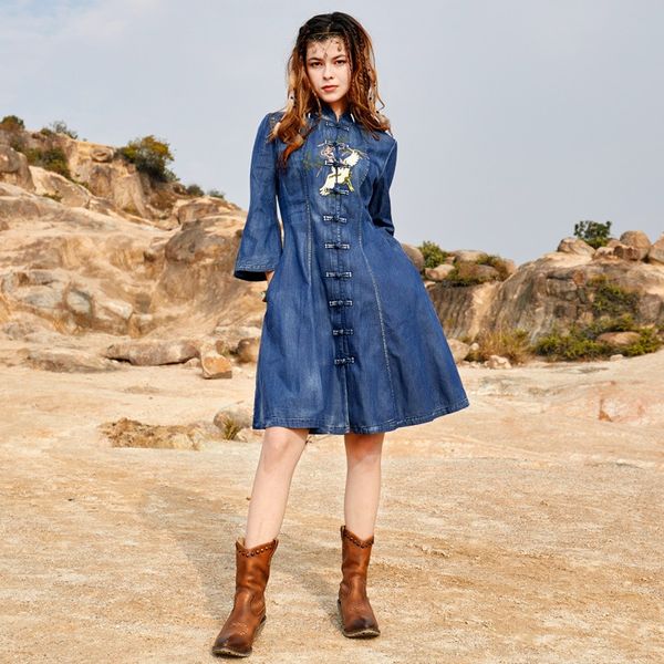 

step into summer style: embrace the vintage charm with our heavy embroidered horn sleeve denim dress - a perfect combination of casual flair, Black;gray