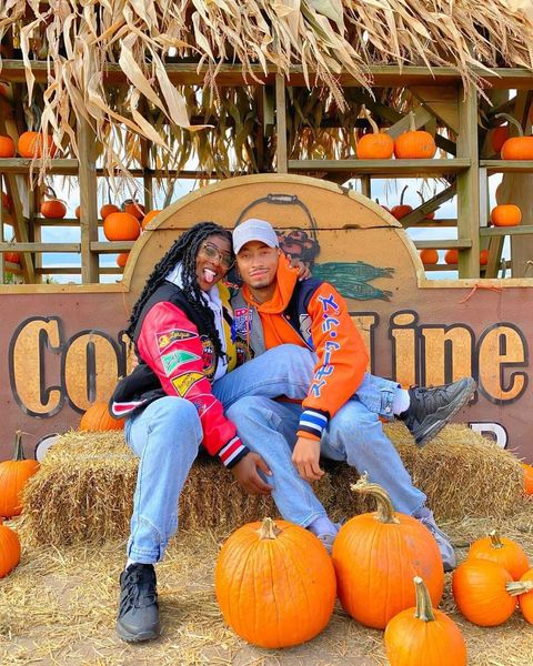 

printed baseball jacket personalized fashion couple wear, Black;brown