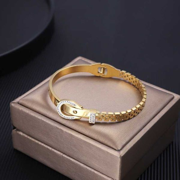 

original products creative diamond inlaid hollow c card belt buckle women's bracelet titanium steel 18k gold style colorlessj6ax, Black