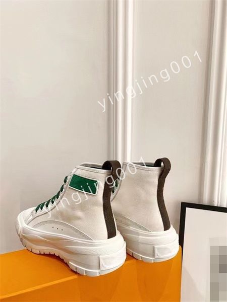 

2023 new luxury designer men women running sports shoes the white dunks low skate platform shoe trainers sneakers, Black