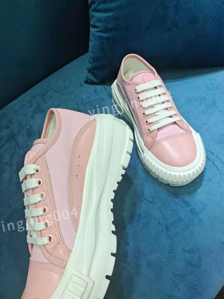 

new luxury designer sneakers timeout women casual shoes lady calfskin white pattern shoes retro styles classical quality, Black