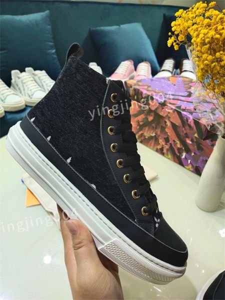 

2023 new designer sneakers timeout women casual shoes lady calfskin white pattern shoe retro styles classical quality, Black
