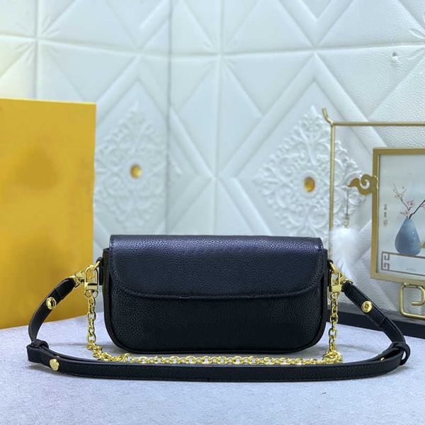 

m81911 m82210 chain ivy handbag bag r one-shoulder straddle fashion classic men women tote leather embossed courier bags purse
