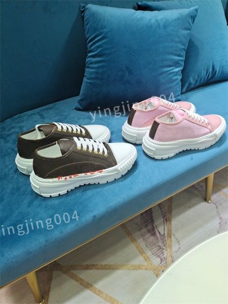 

luxury designer sneakers timeout women casual shoes lady calfskin white pattern shoes retro styles classical quality, Black