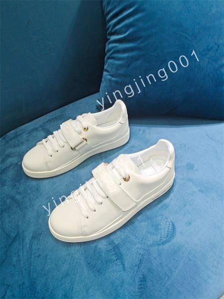 

2023 new luxury designer stripe casual shoes fashionable leather lace-up tennis shoe fabric low canvas sports men women, Black