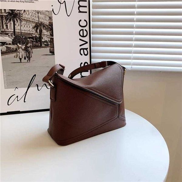 

Bags Dinner bags Minimalist design simple crossbody bag popular for women in summer 2022 new style shoulder high-end texture on the internet fashionable, Black9