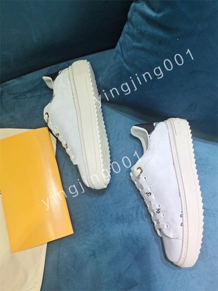 

new color matching casual sneakers black and white round low skateboard shoes sports platform heightening simple all-match