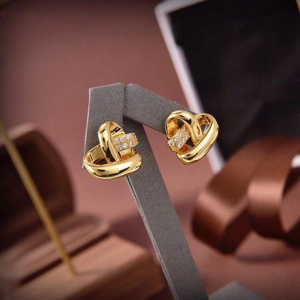 

stylish new diamond love stud earrings, Golden