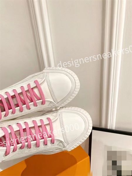 

new luxurys spring season men womens casual shoes sneakers trend reflective upper fashionable mens women sports shoes, Black