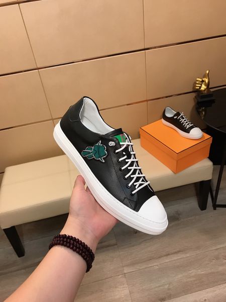 

designer luxury sneakers men and women high shoes retro camouflage graffiti leather casual shoes inner lock shoes 35-45rd0025, Black