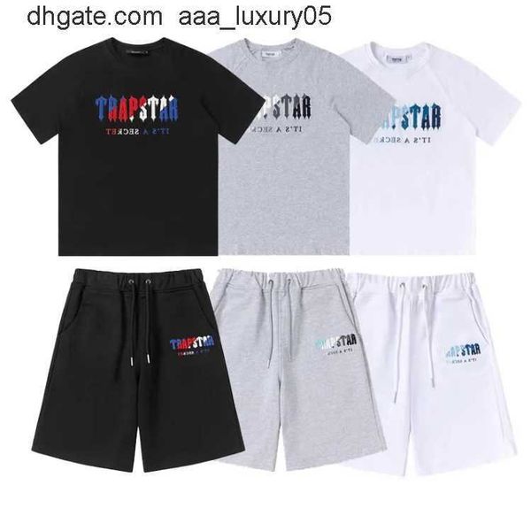

designer mens t shirts trapstar designer shirts luxury rainbow color summer sports fashion cotton short sleeve, White;black
