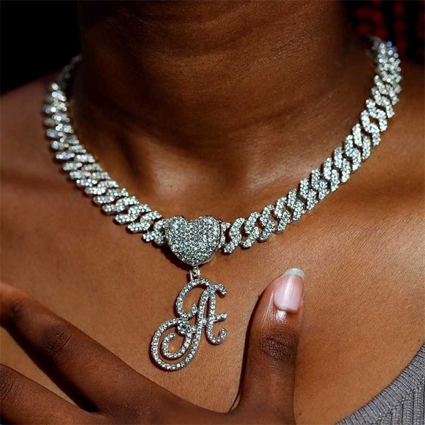 

pendant necklaces hip hop iced out cursive letter prong cuban chain necklace for women fashion initial heart rhinestone jewelry 230613, Silver