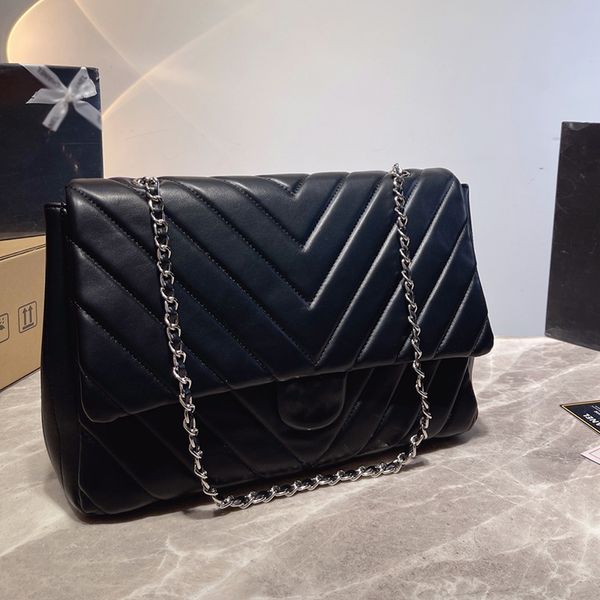 

luxury large flap designer crossbody hobos genuine leather chains diamond lattice design shoulder bag cc women cowhide hasp belts handle bag
