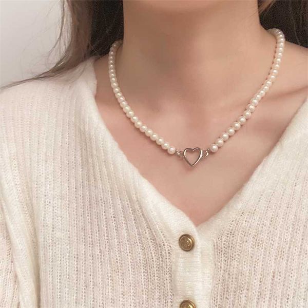 

beaded necklaces ifmia korean fashion hollow love heart pendant necklace for women girls new pearl chain collar jewelry female 230613, Silver