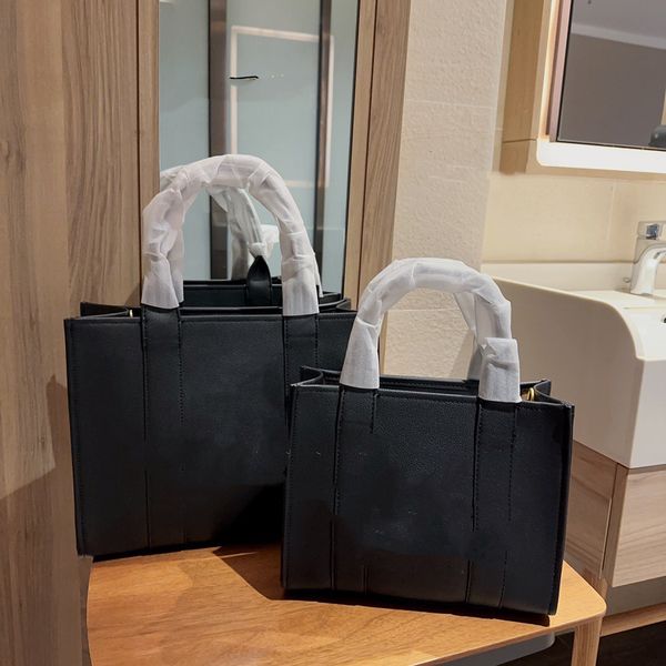 

designer's new tote bag medium size large 2 size leather embossed shoulder bag handbag with high capacity women's shopping bag cro