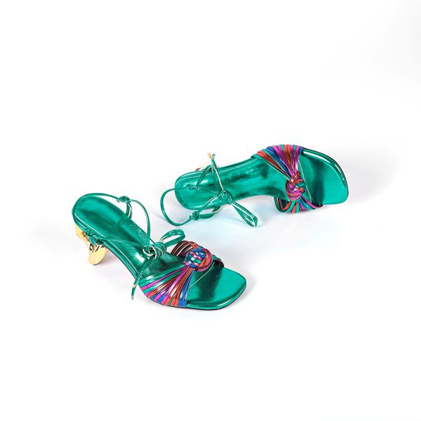 

2023 new sheepskin catwalk models lucky classic alien heel open toe peep-toe wedding colourful braiding weave buckle patchwork cross-tied sa, Black