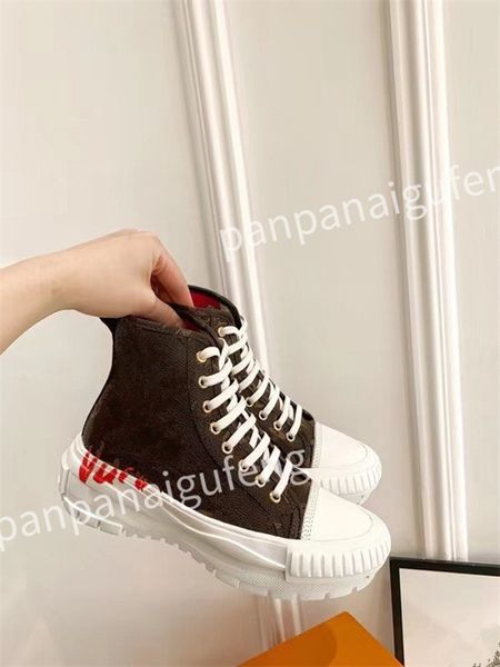 

designers shoes outdoor womens low high skateboard shoes knit black white casual sports joint sneakers