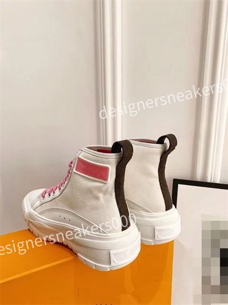 

2023 luxurys spring season men womens casual shoes sneakers trend reflective upper fashionable mens women sports shoes, Black