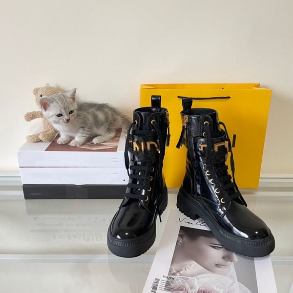 

new graphy martin boots black open brim beaded leather fabric with gold metal accessories eyelets zipper fashionable avant-garde 35-42 size