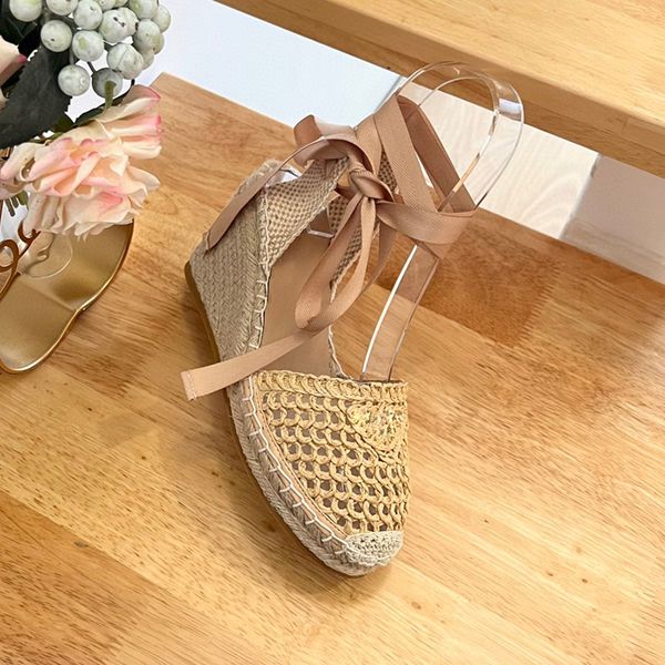 

2023 new hollow fisherman sandals 8cm wedge high-heeled party shoes platform thick-heeled trigonometer letters logo decoration luxury design, Black