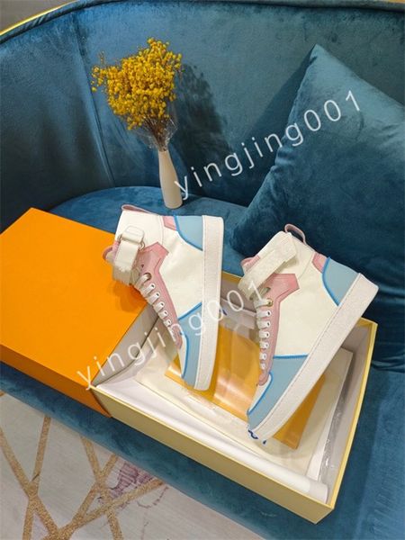 

2023 fashion white black leather calfskin sneakers shoes comfort outdoor trainers womens and men casual walking size35-46