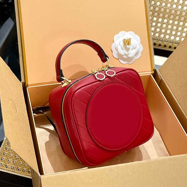 

luxury designer brand fashion shoulder camera bags handbags women chains letter purse phone bag wallet vintage temperament cross body totes