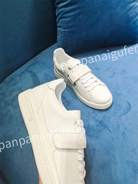 

2023 luxury womens designer small white shoes sneakers fashion thick sole heightening style design ladies female casual shoes, Black