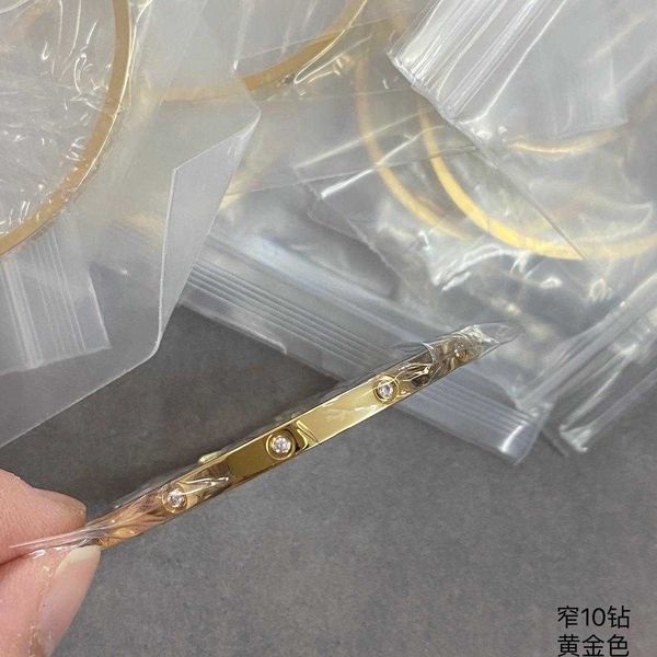 

designer new zhic card pure v gold 18k rose love narrow version full diamond sky star non-diamond six bracelet, Black