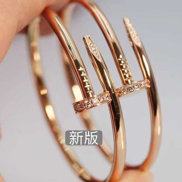 

original products classic rose gold colorless nail couple bracelet fashion premium light luxury gift bracelet for men and women, Black