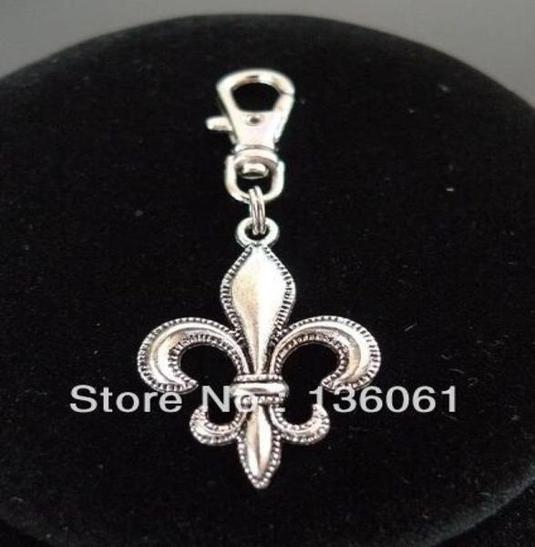 

vintage silver fleur de lis lily flower keychain pendant swivel clasp metal keyring for keys car key ring diy bag handbag jewelry 2458925