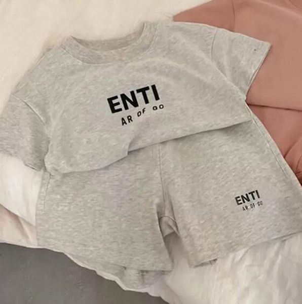 

2pcs baby designers clothes summer children clothing set boys girls clothes suit t shirt shorts set kids tracksuit 1-6t, White