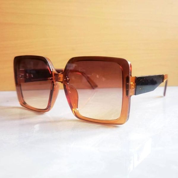 

womens summer sun with sunglasses with round face and big face 2023new uv-proof makeup artifact sunglasses womens fashion, White;black