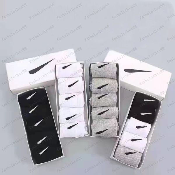 

fashion solid sports men's socks classic hook black and white gray basketball sweat absorbing breathable short boat sock luxury sportso