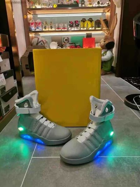 

limited sale automatic laces shoes air mag sneakers marty mcfly's led back to the future glow in the dark gray mcflys man sports, Black