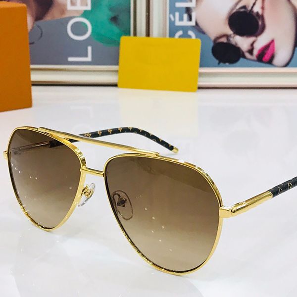

the same model as the internet celebrity in 2023 with a pilot's large frame and high-quality titanium alloy men's and women's, White;black