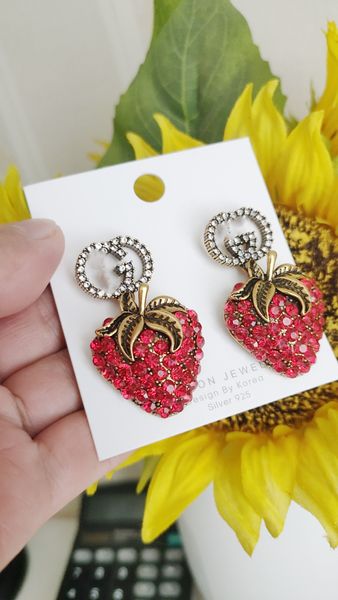 

fancy sparkling diamond love earrings, Golden